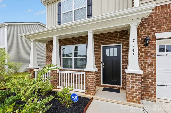 7943 Stonehouse DR, Gastonia, NC 28166