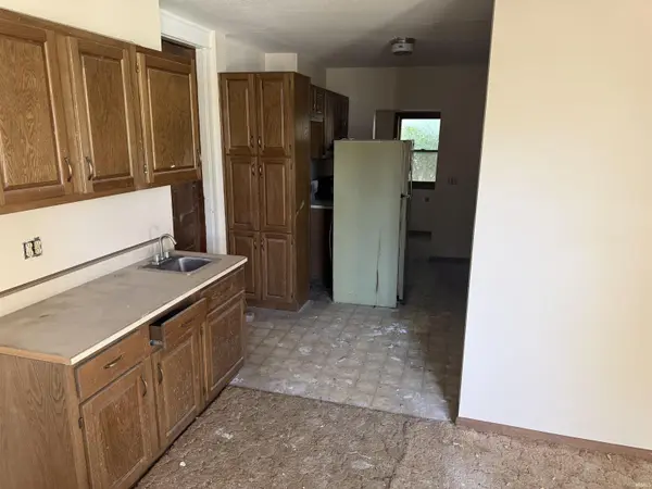 918 W 3rd Street ST, Marion, IN 46952