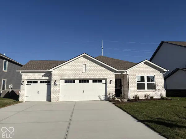 2391 Argentum Springs DR, Avon, IN 46123