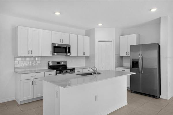 18127 MELLON ST, Parrish, FL 34219