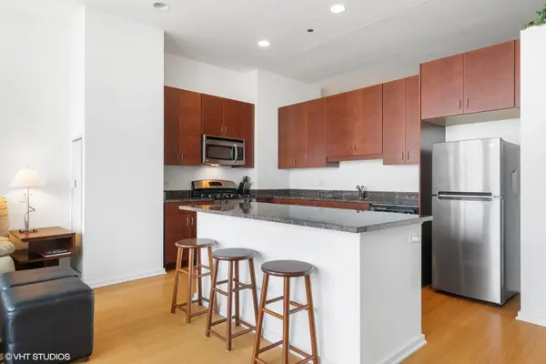 65 E Monroe ST #4711, Chicago, IL 60603