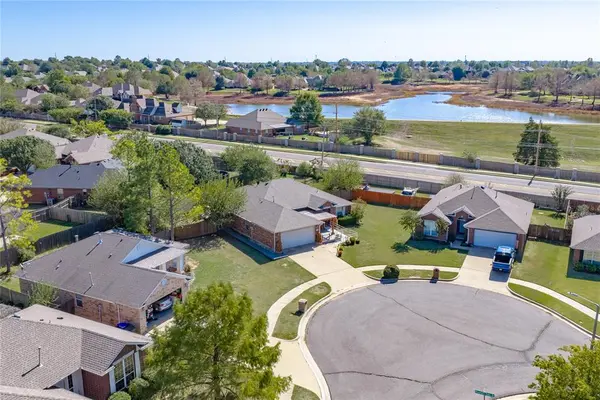 101 Great Oaks DR, Norman, OK 73071