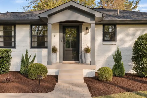5004 Timberhill Dr, Nashville, TN 37211