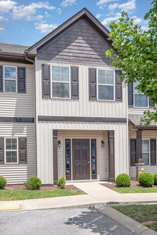 5324 Tony Lama Ln, Murfreesboro, TN 37128