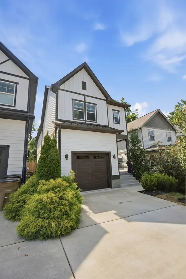 1016 Burchwood Ave #A, Nashville, TN 37216