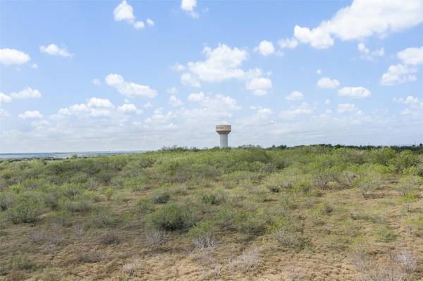 1001 Schubert LN, Kyle, TX 78640
