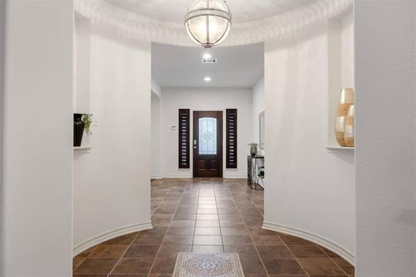 7800 Haggans LN, Austin, TX 78739