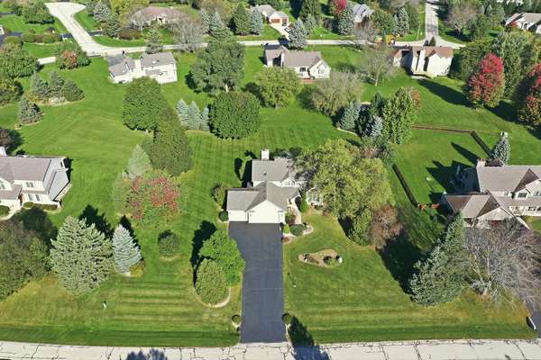 1612 Beech ST, Spring Grove, IL 60081