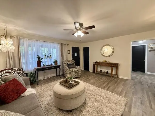 1743 S South AVE, Springfield, MO 65807