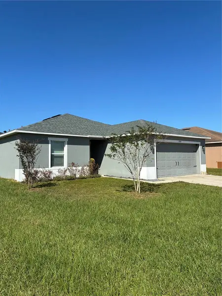 4390 SUN CENTER RD, Mulberry, FL 33860