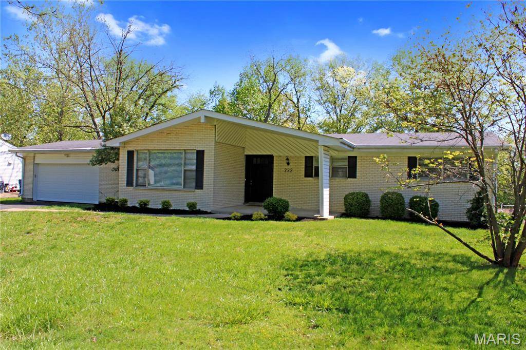 222 Pleasant Grove AVE, Ballwin, MO 63011