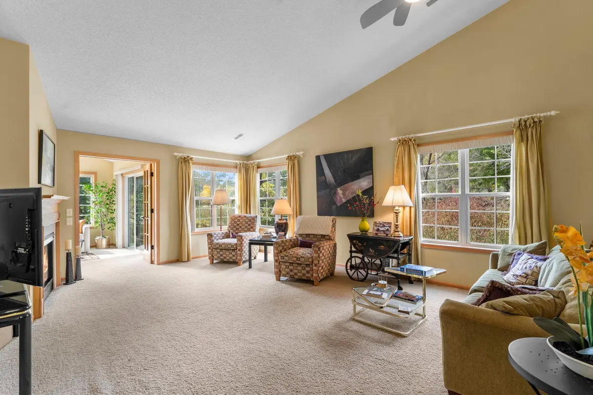 308 Arrowhead DR, Lino Lakes, MN 55014