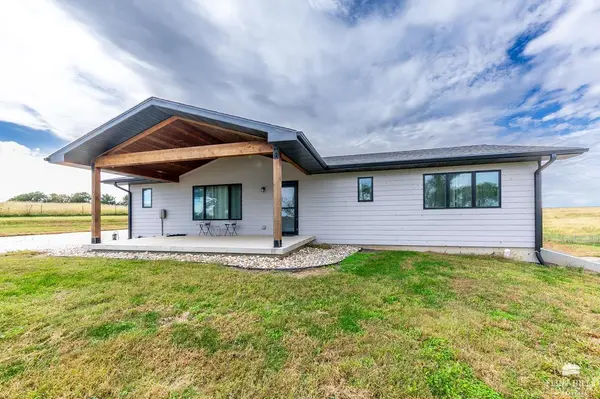 17150 HWY 16, Onaga, KS 66521