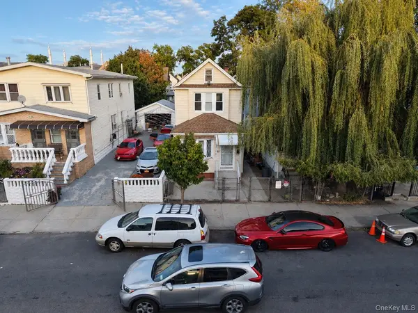 104-27 124 St, Richmond Hill S., NY 11419