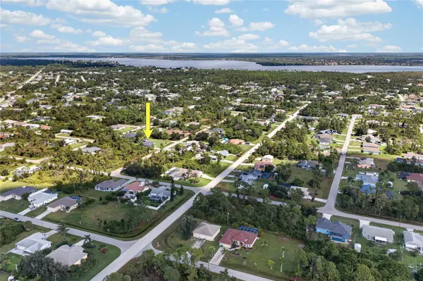 5227 DAYTON LN, Port Charlotte, FL 33981