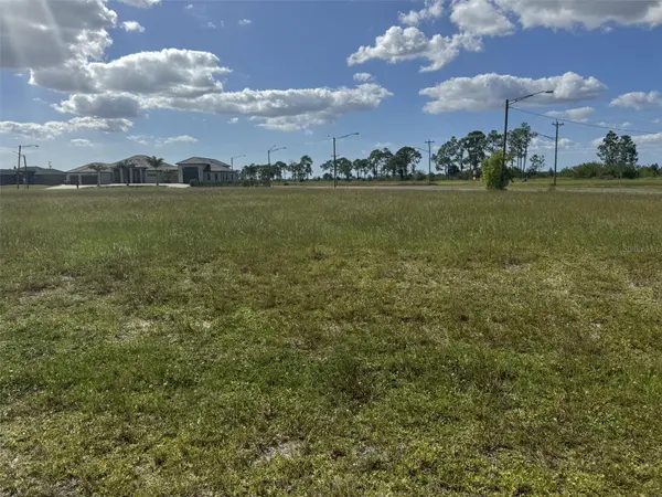 3030 NW 7TH PL, Cape Coral, FL 33993