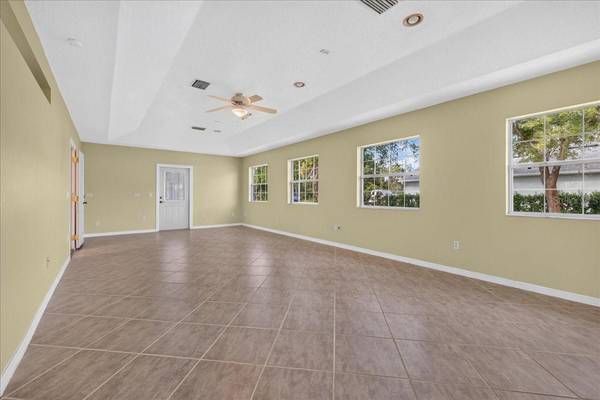 62 KANKAKEE TRL, Palm Coast, FL 32164