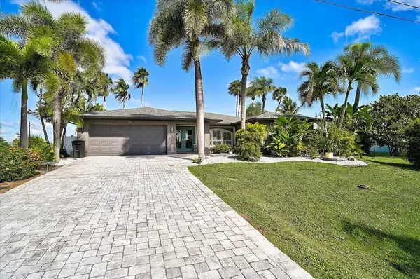 8877 CALUMET BLVD, Port Charlotte, FL 33981