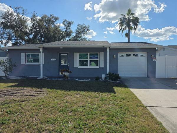 8630 FOX HOLLOW DR, Port Richey, FL 34668