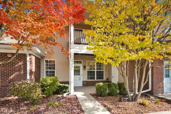 1926 Parkside DR #1926, Shorewood, IL 60404