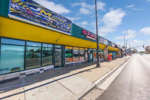 10637 S Pulaski RD, Chicago, IL 60655