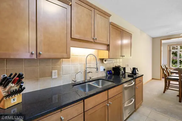 3844 Raspberry Ridge RD NW, Prior Lake, MN 55372