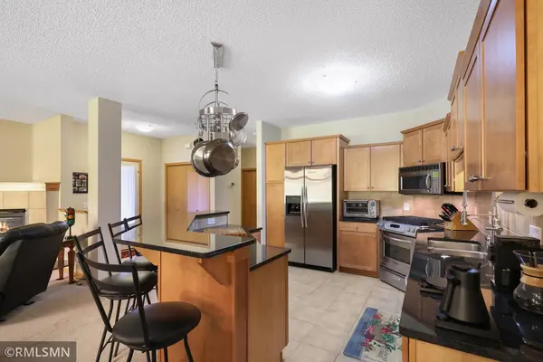 3844 Raspberry Ridge RD NW, Prior Lake, MN 55372