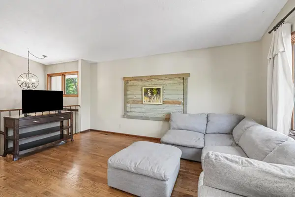 2630 Aspen CT, White Bear Lake, MN 55110