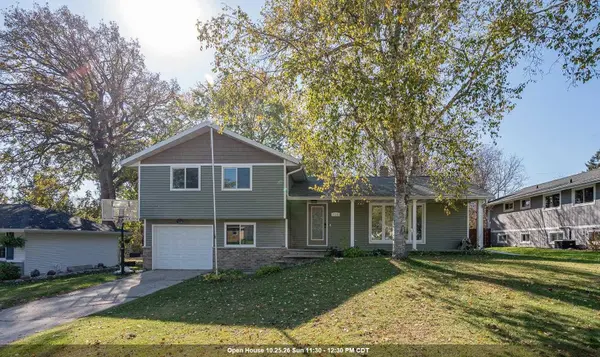 414 SIMONET ST, Green Bay, WI 54301