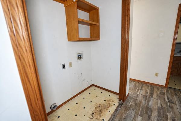 1500 Loring, Haysville, KS 67060