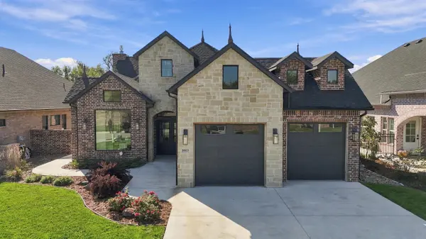 1613 W Rockhill Pl, Andover, KS 67002