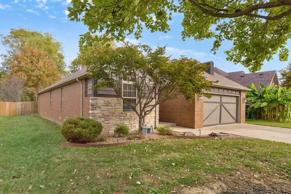 1163 S Maple Grove AVE, Springfield, MO 65804