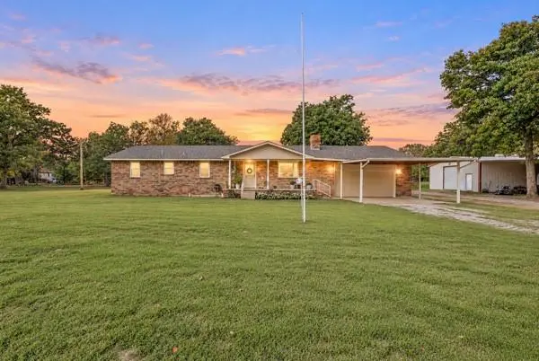 12925 Lakeroad DR, Mcloud, OK 74851