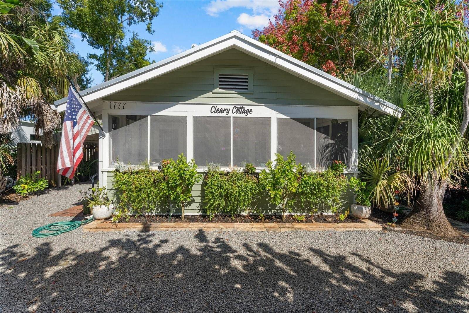1777 ALTA VISTA ST, Sarasota, FL 34236