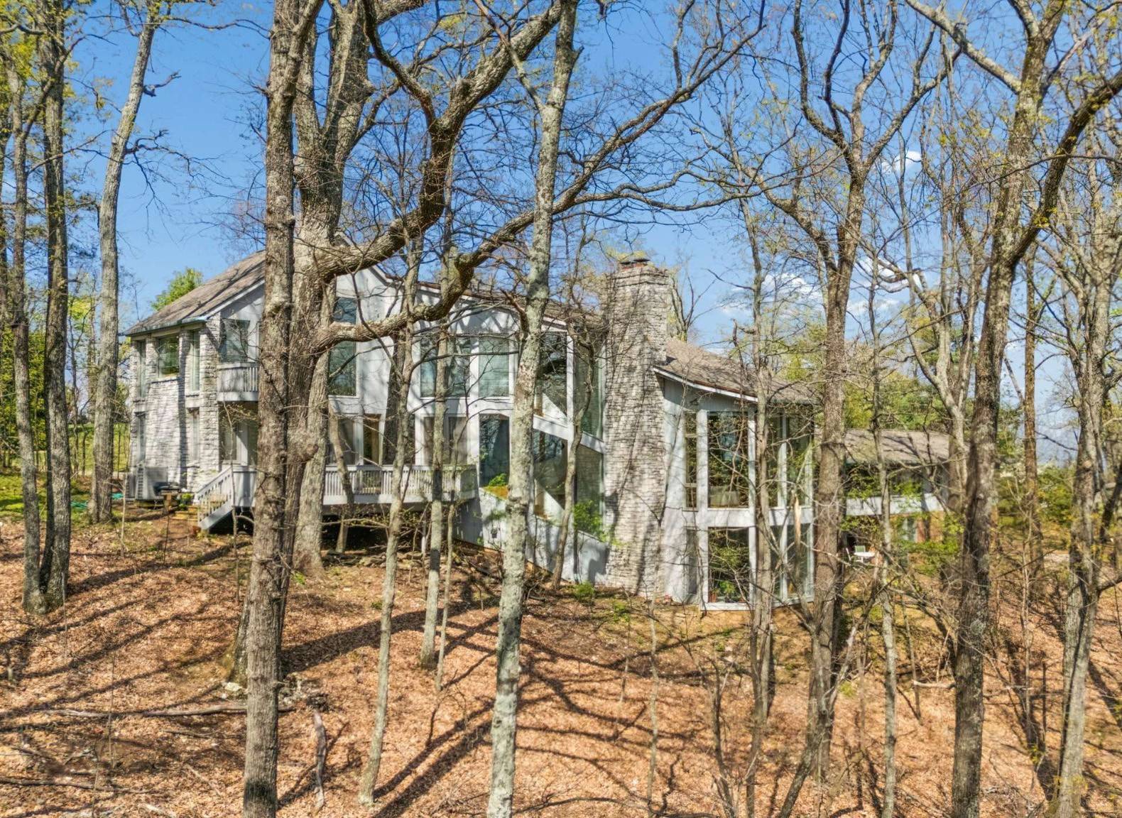 5870 Fredricksburg Dr, Nashville, TN 37215