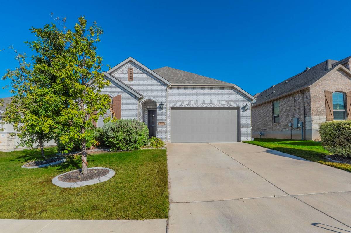 5844 Bianca DR, Round Rock, TX 78665