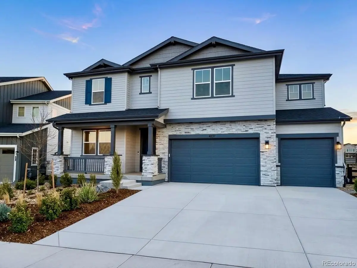 4237 Skipping, Castle Rock, CO 80108
