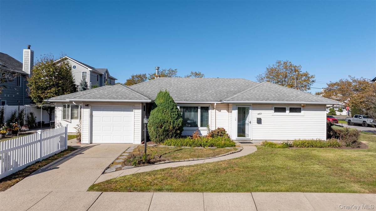 469 E Fulton ST, Long Beach, NY 11561