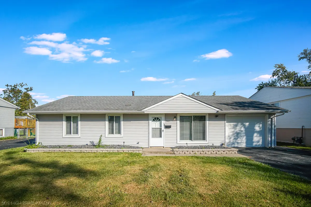 507 E Birch DR, Glenwood, IL 60425