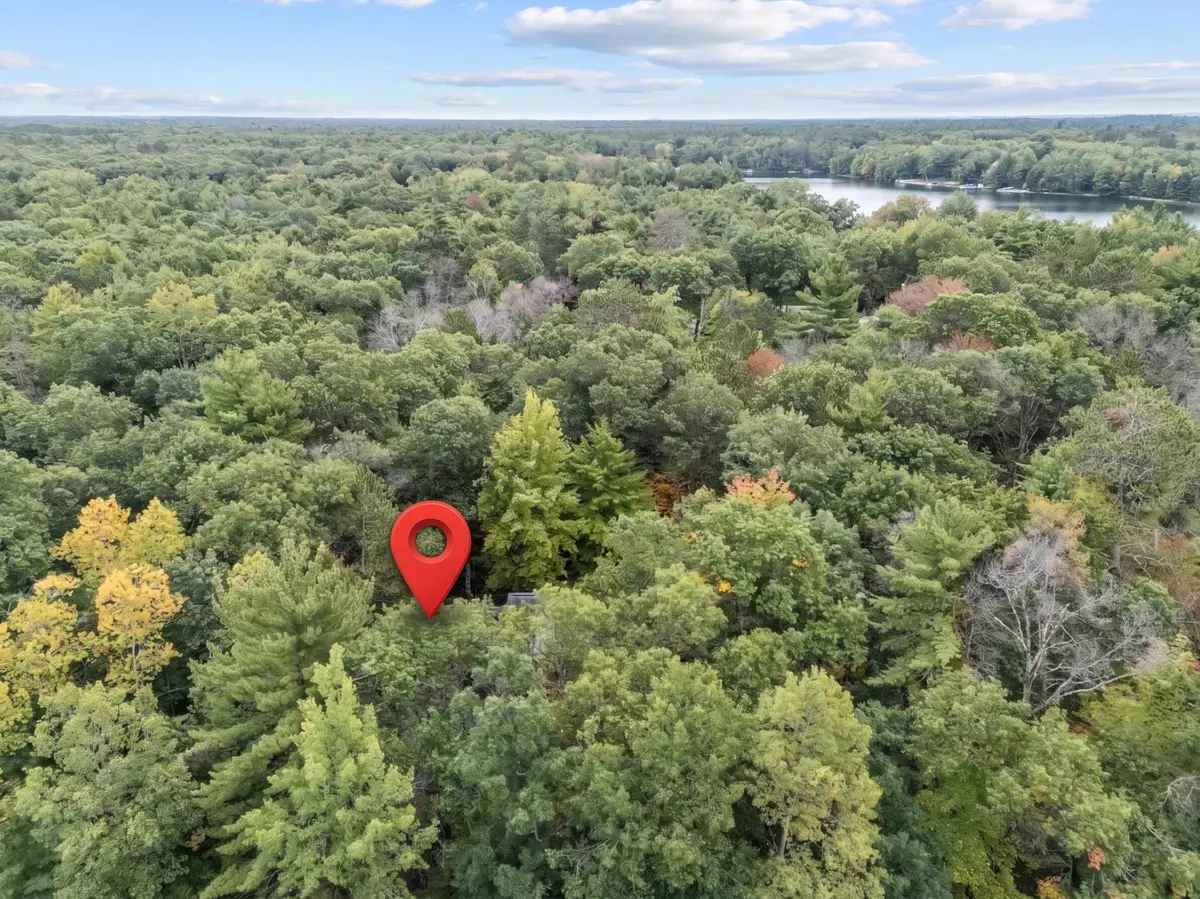 W2172 OTTER PONDS RD, Keshena, WI 54135