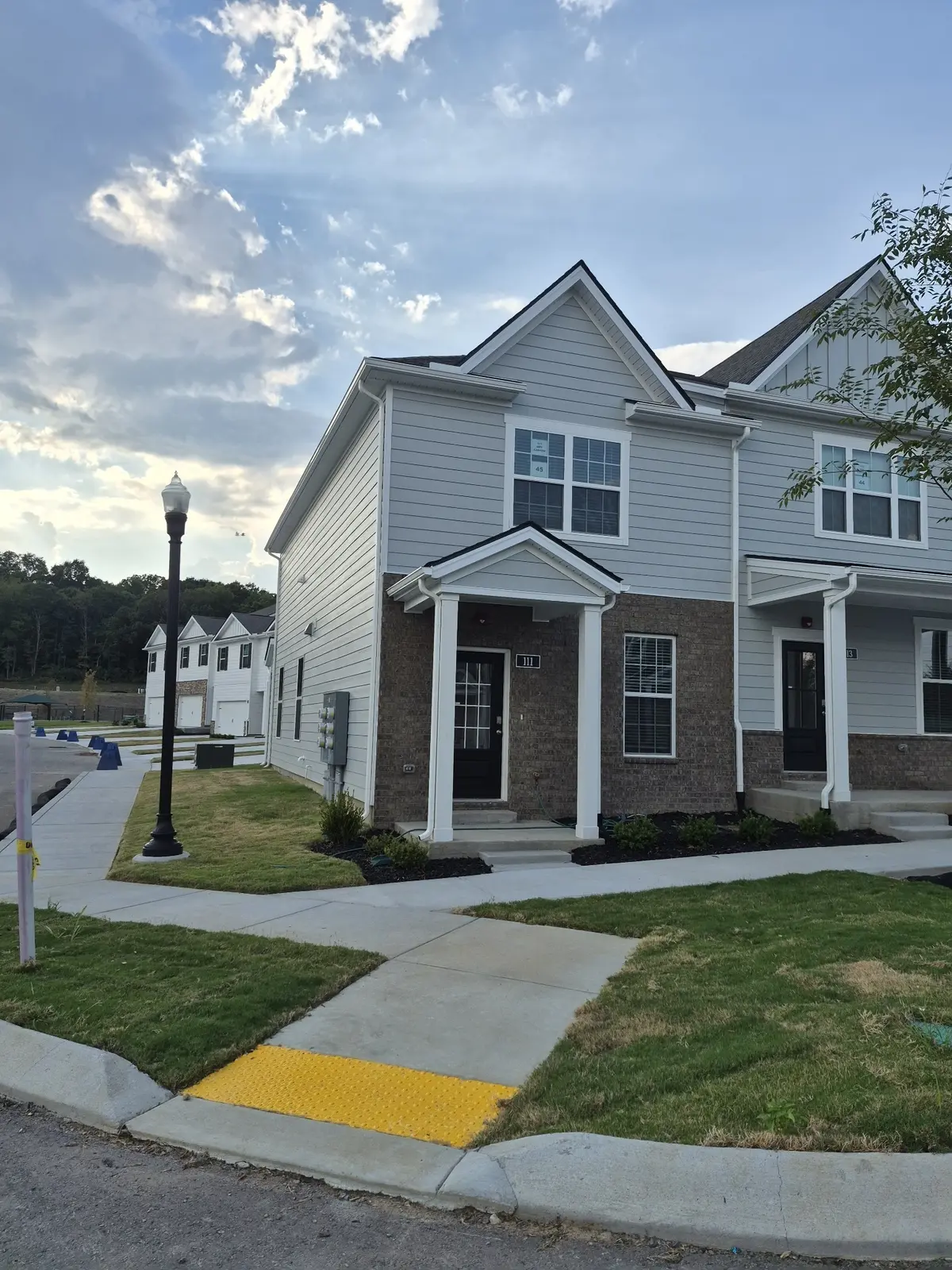 128 Dry Canyon, La Vergne, TN 37086