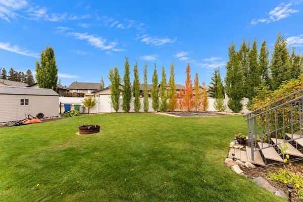 88 Kershaw Close, Red Deer, AB T4P 0H3