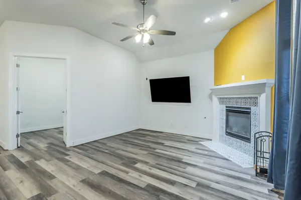 5844 Bianca DR, Round Rock, TX 78665