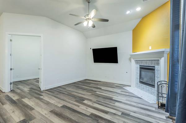 5844 Bianca DR, Round Rock, TX 78665