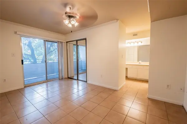 501 W 26th ST #106, Austin, TX 78705