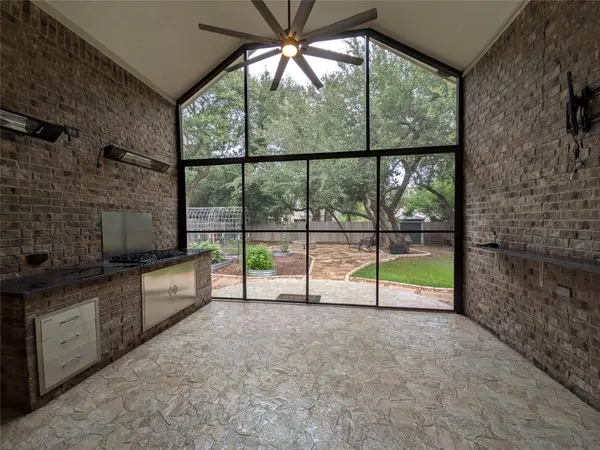 2009 Sauterne DR, Leander, TX 78641