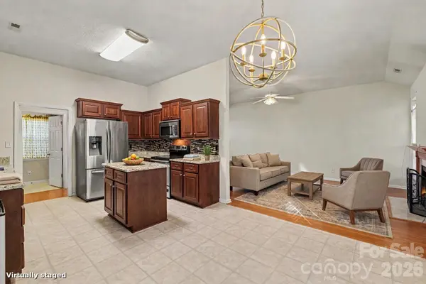 8524 Albury Walk LN, Charlotte, NC 28277