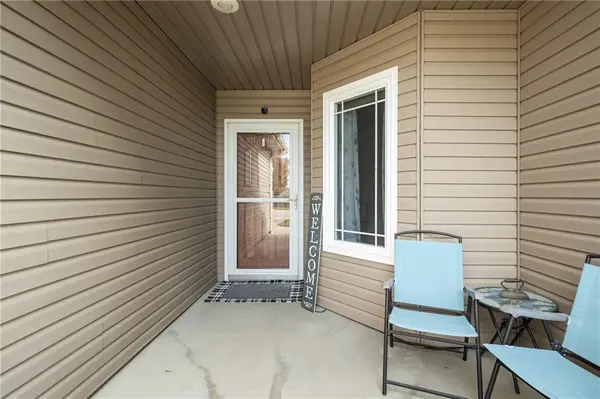 609 Oakmont DR, Warrensburg, MO 64093