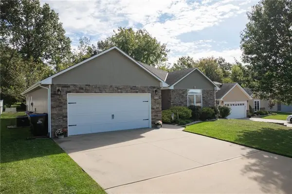 609 Oakmont DR, Warrensburg, MO 64093
