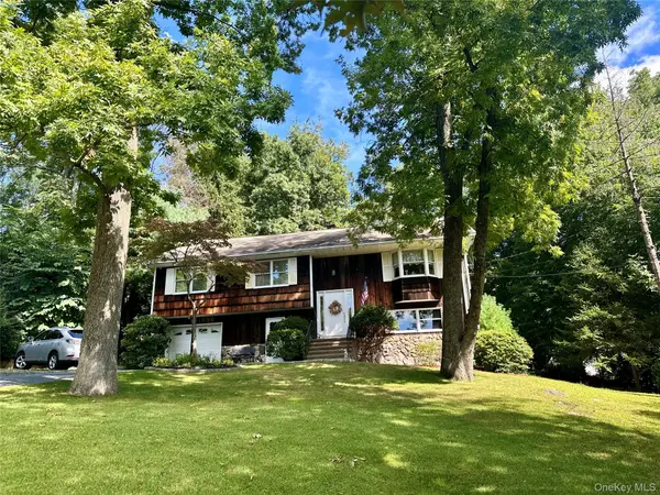 2 Brenner PASS, Mahopac, NY 10541